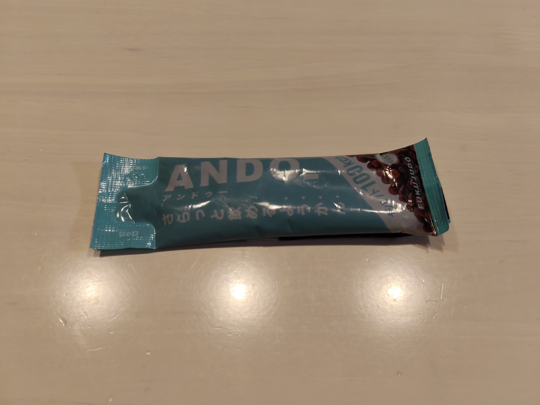 ANDO_（アンドゥー）パッケージ表面