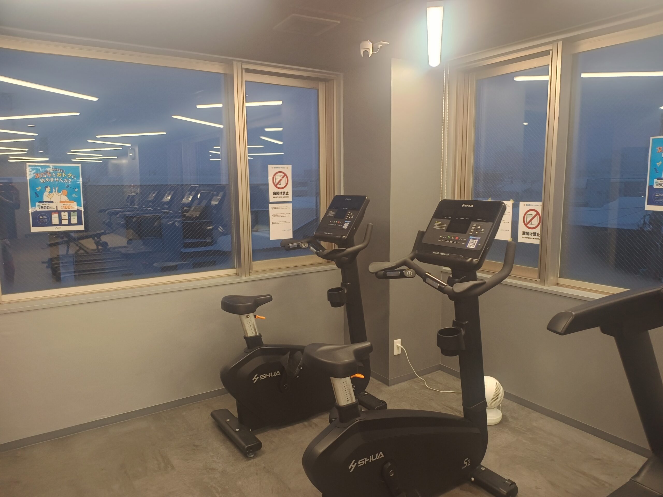 LifeFit札幌北郷店 バイク2台