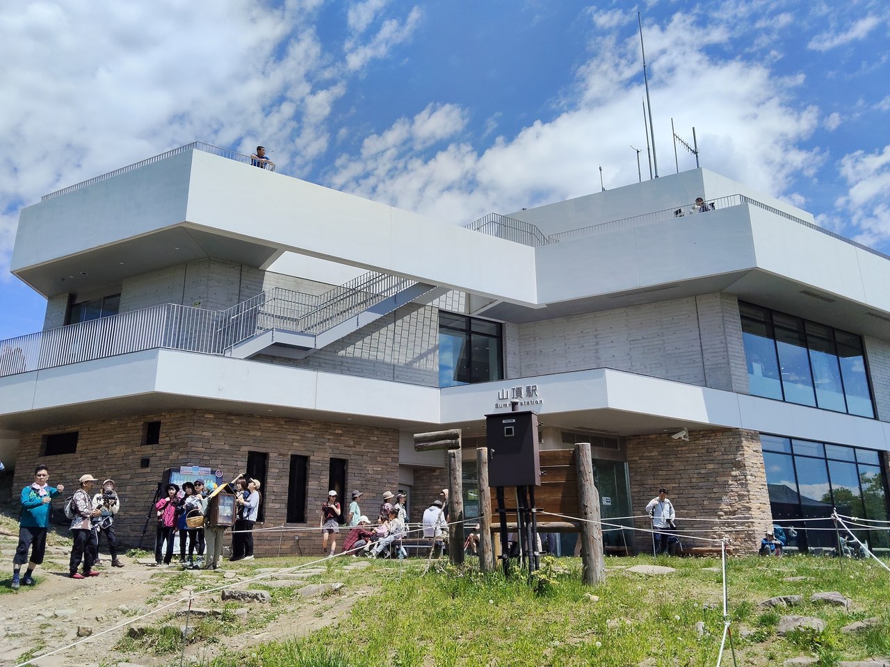 藻岩山山頂 展望台建物