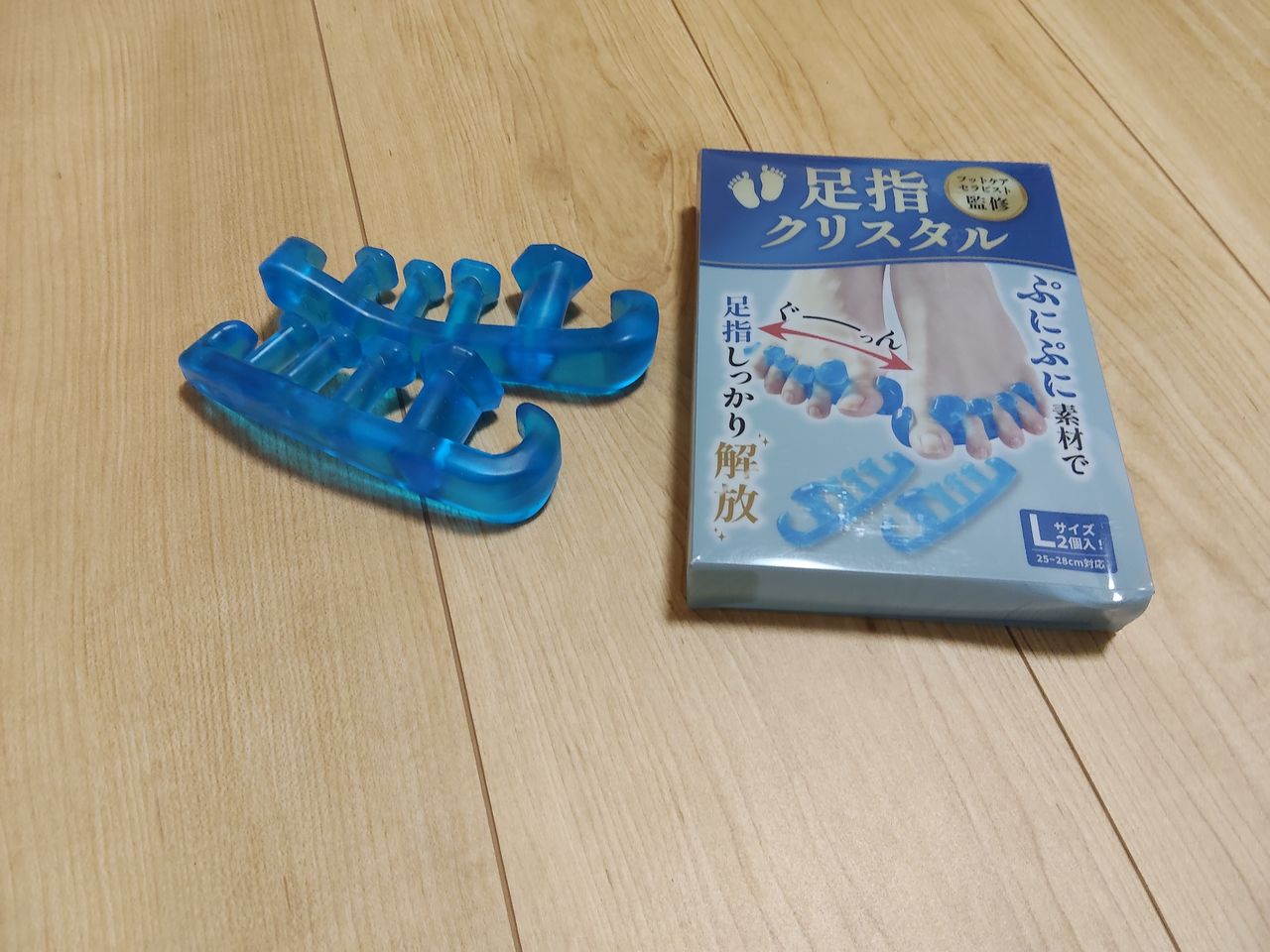 足指クリスタルのパッケージと本体。Lサイズ2個入り